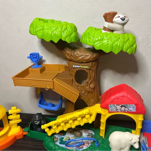 Fisher-Price Little People Big Animal Zoo 5 LP figures and Fence - Picture 9 of 12